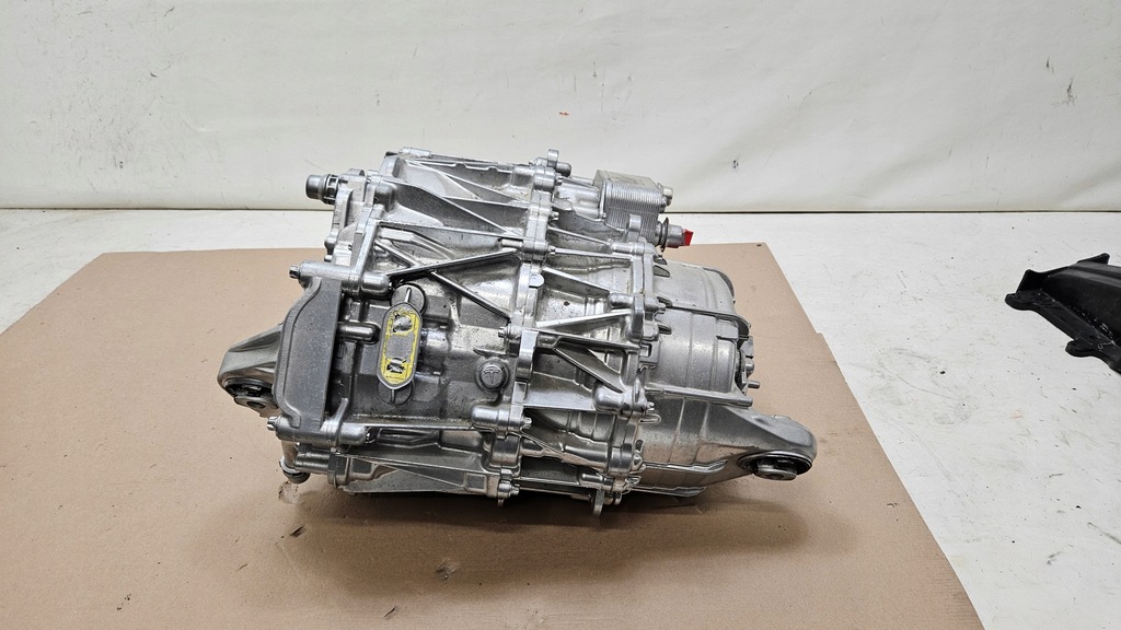 фото №1, Двигатель привод электрический перед tesla model 3