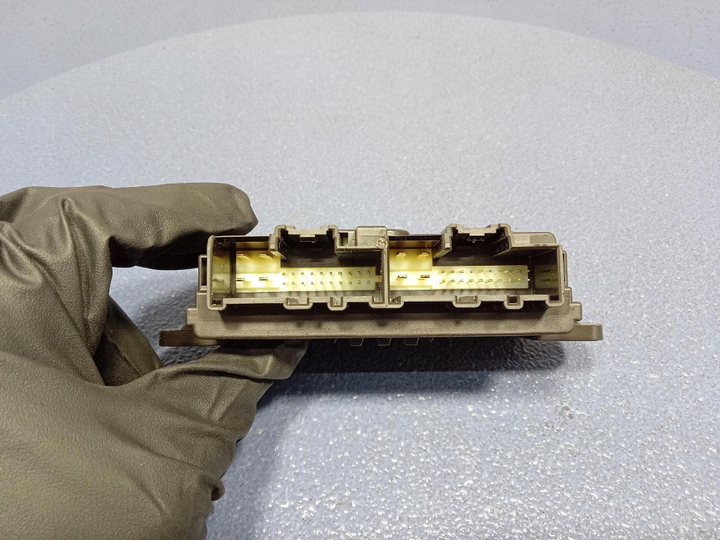 фото №5, Ford mustang mach-e модуль блок управления дверь правый перед jx7t14b533bc