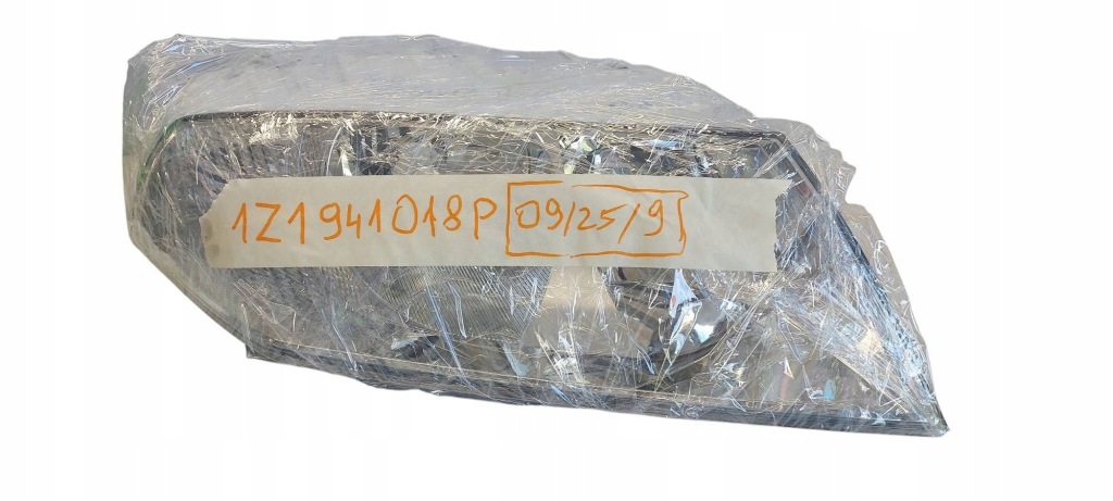 фото №10, Skoda octavia ii лампа правая передняя перед eu 1z1941018p