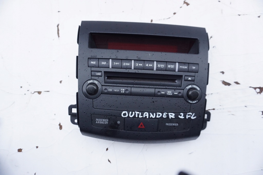 фото №1, Панель радио 8002a139xa mitsubishi outlander ii 2