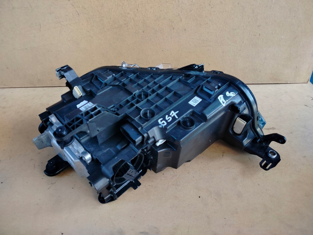 фото №4, Vw t-roc lift iq matrix ні суцільні контакти лампа права