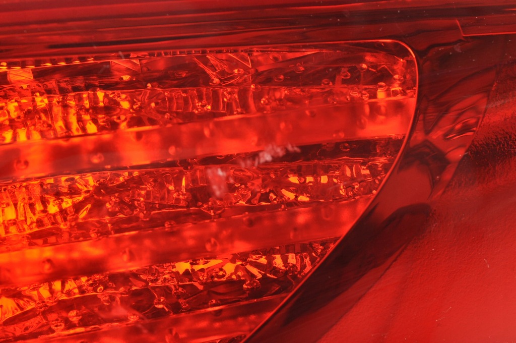 фото №4, Hyundai veloster i лампа правая задняя правый задняя led