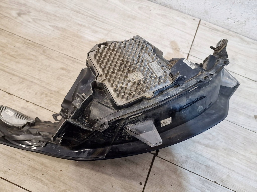 фото №11, Land rover discovery 5 v лампа левая led high my42-13w030hb