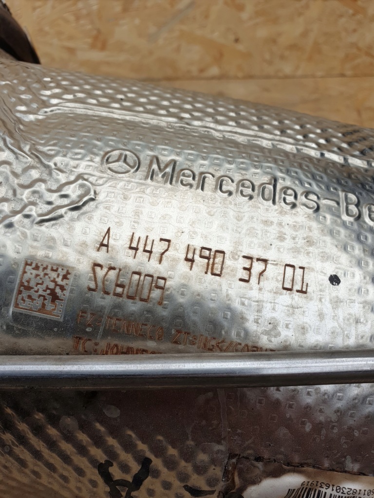Mercedes v-klasa w447 vito 447 каталізатор dpf a4474903701 a4474903701 Доставка
