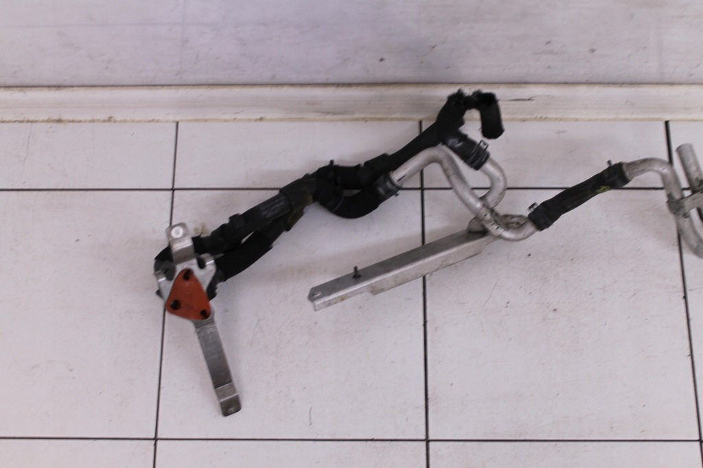 фото №3, Audi r8 ii 16- 5.2 fsi v10 провода радиатор wody