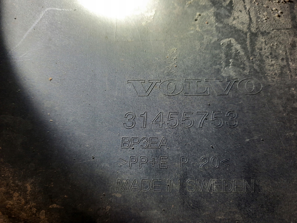 фото №12, Volvo v60 ii cross country 18- бампер задня задній 31455753