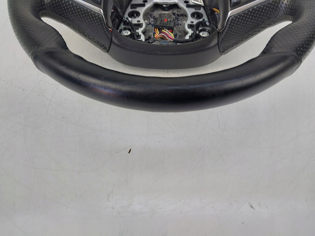 Кермо  шкіряний багатофункціональний 624047000c opel insignia a рестайлінг  opc Зі Шроту