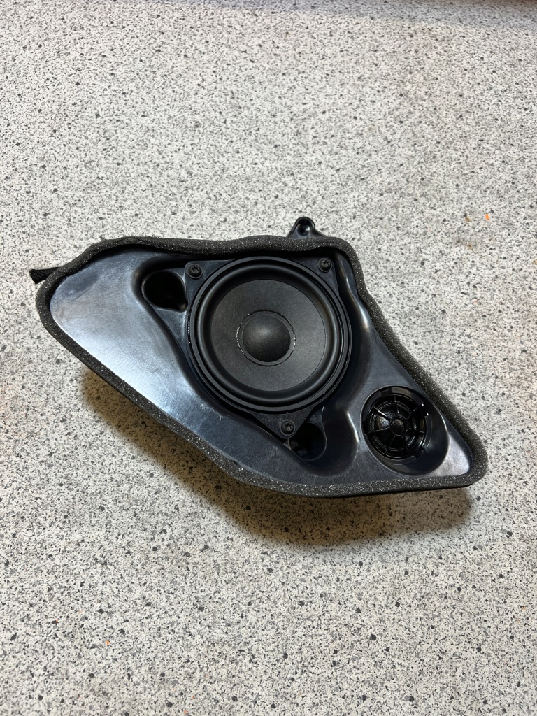 фото №1, Bmw x3 g01 динамик harman kardon правый 9835100