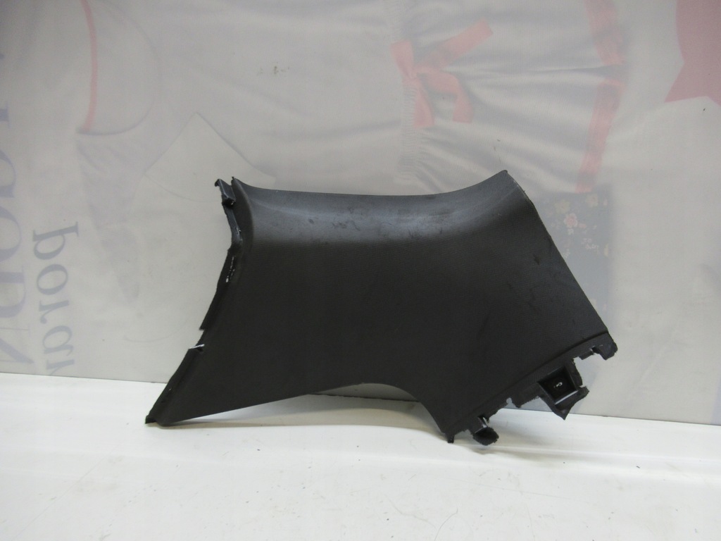 фото №1, Audi a3 8p 07r защита обшивка стойка правый задняя