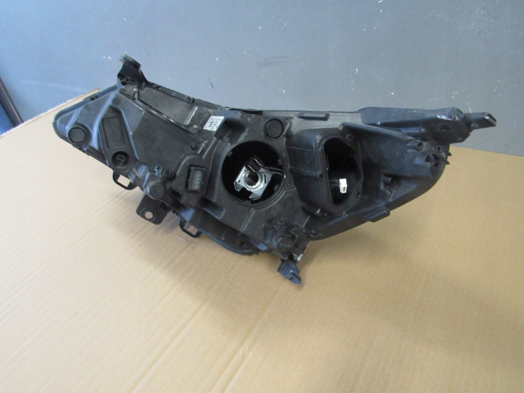 Opel astra k 5 2015-219 фара правый  линза led Киев