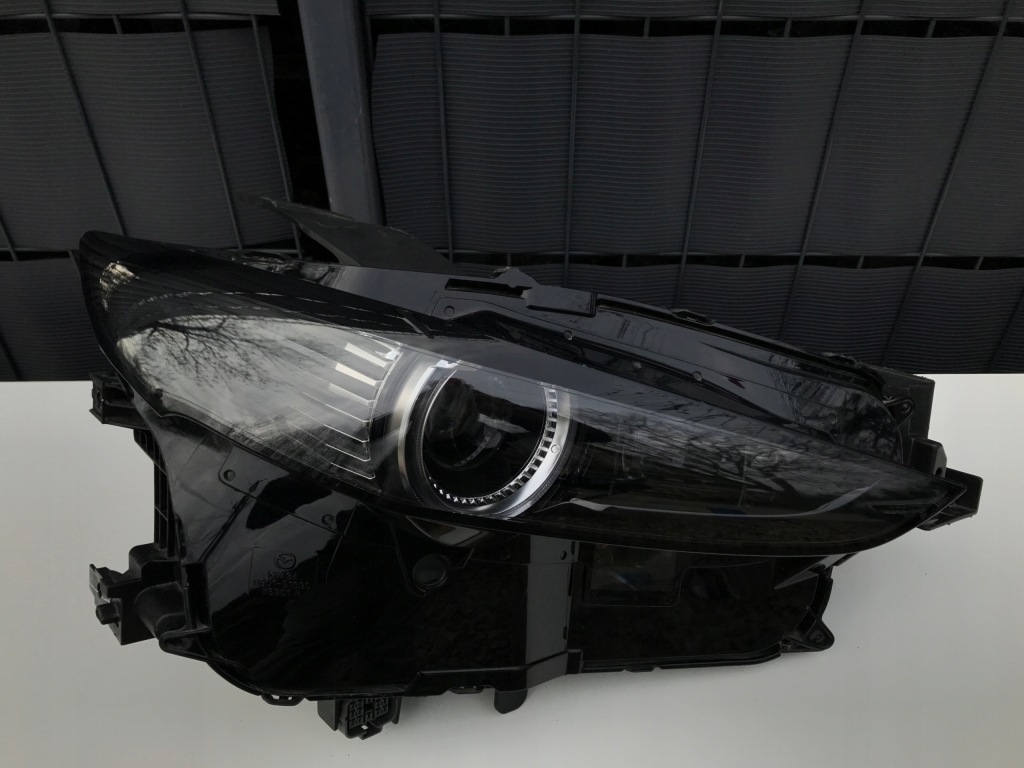 Купить Mazda cx-30 dgj1 правая фара перед full led 2019-