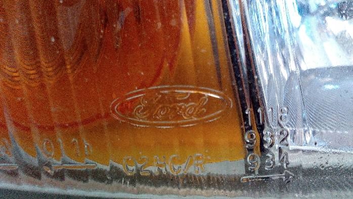 фото №7, Фара правый лампа перед ford fiesta mk4