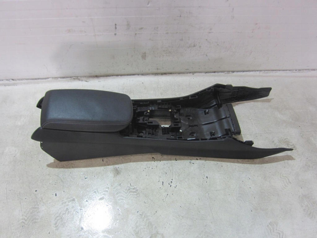 Bmw x3 f25 сидіння заднє сидіння обшивки чорні шкіра електрика europa 52109108575 Недорого