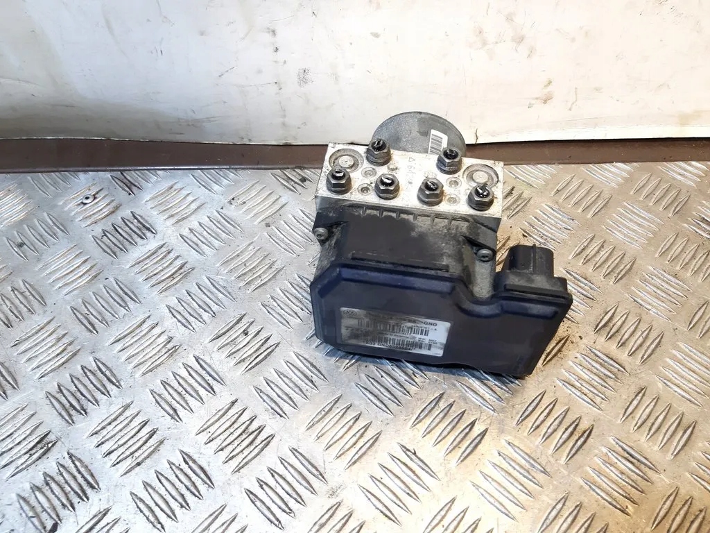 фото №3, Audi q3 8u 2015 насос abs