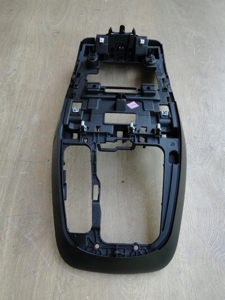 фото №9, Рамка na туннель renault scenic 4 682607429r