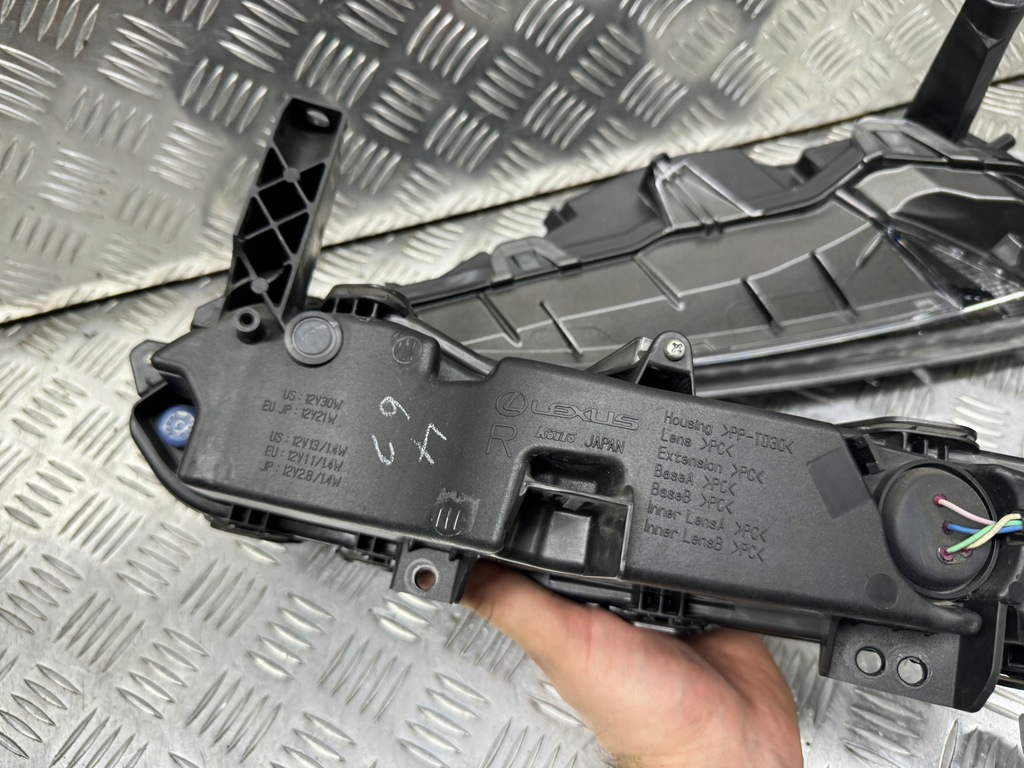 фото №7, Lexus rc 200 rc350 rcf rc-f rc f rc340 лампа led drl dziennej 4 контакты правая