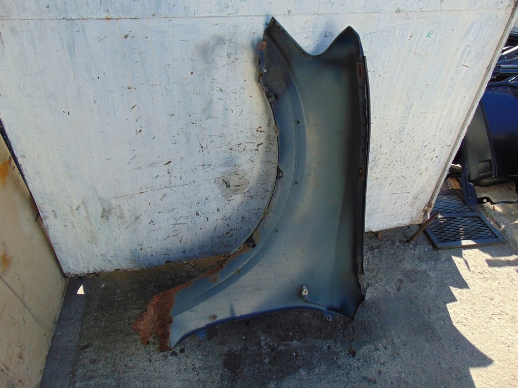 фото №11, Крыло правый перед mitsubishi pajero iii с накладка