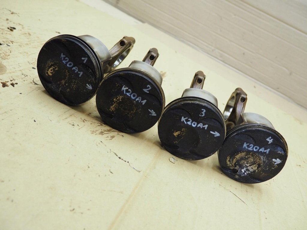 фото №14, Honda stream 2.0 i-vtec 16v 156km k20a1 поршень