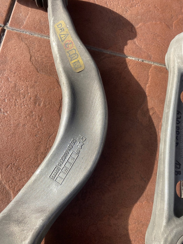 фото №7, Bmw g30 g31 важіль підвіска колеса праве перед важелі поворотний кулак комплект