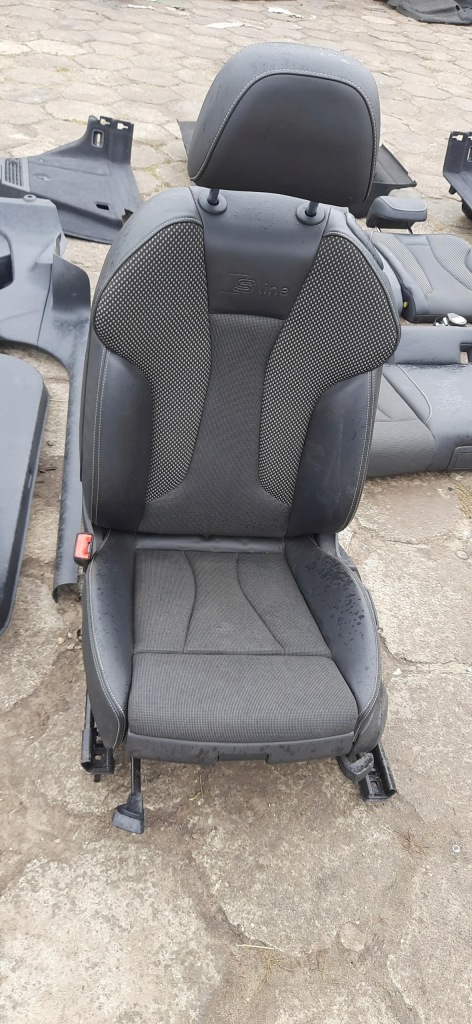 фото №8, Комплект сидіння заднє сидіння обшивки s-line pół шкіра 3d anglik uk audi a3 8v