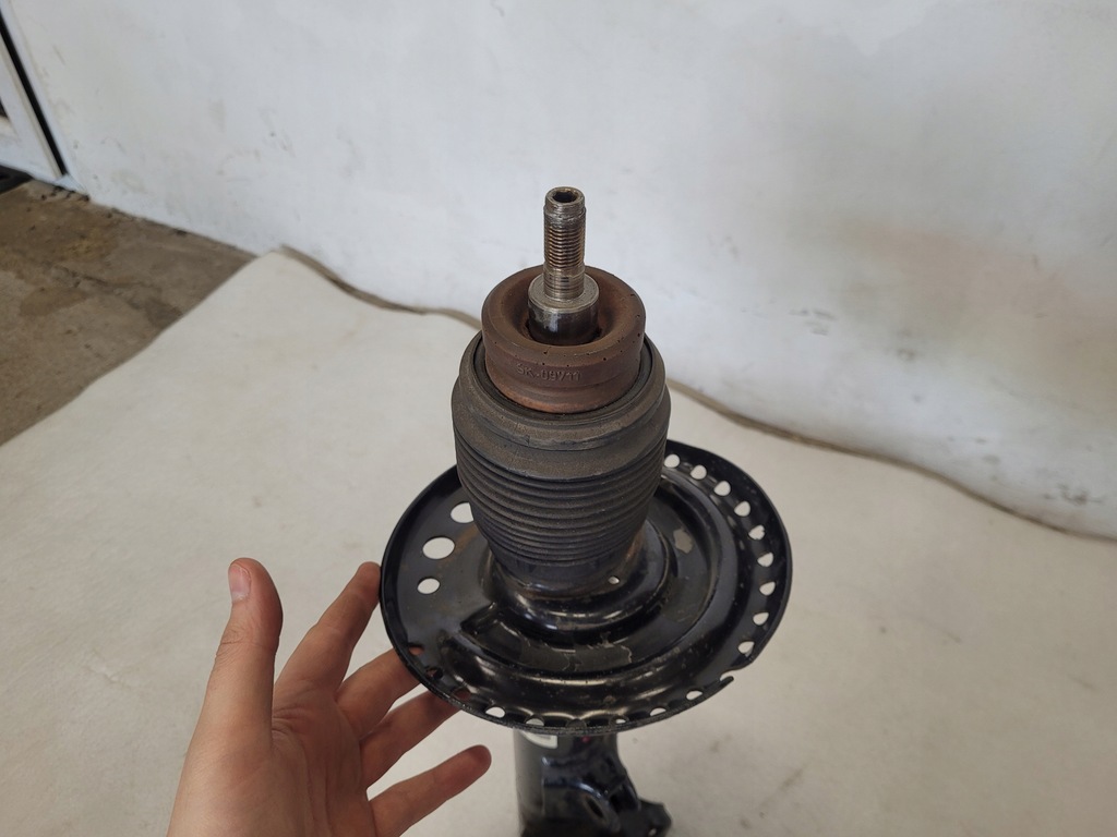 фото №4, Mercedes slk r171 амортизатор перед a1713202613