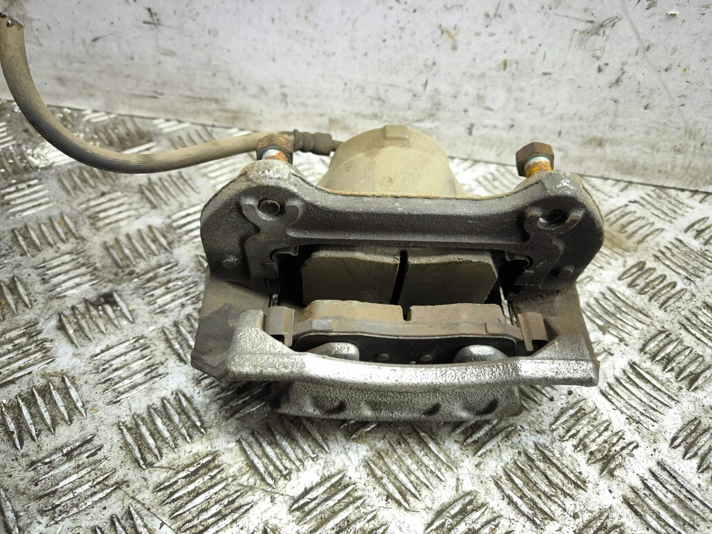 фото №7, Hyundai kona i 2019 левая сторона суппорт тормозной передний