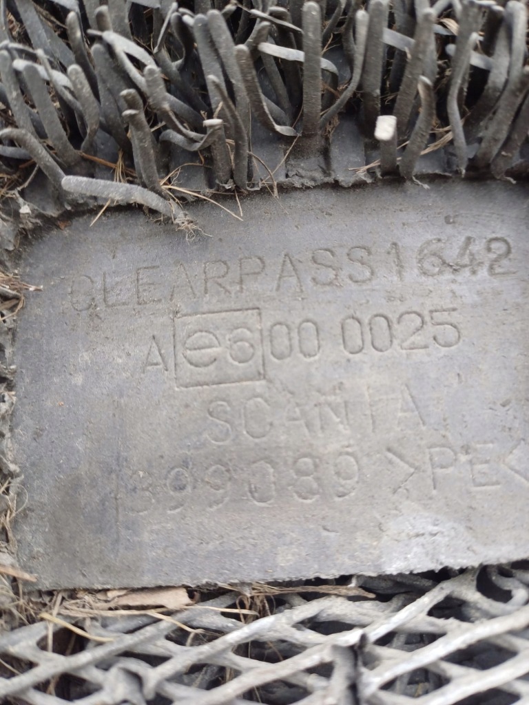 фото №5, Крила підкрилок бризковик лампа кронштейн лівий задня scania r xpi