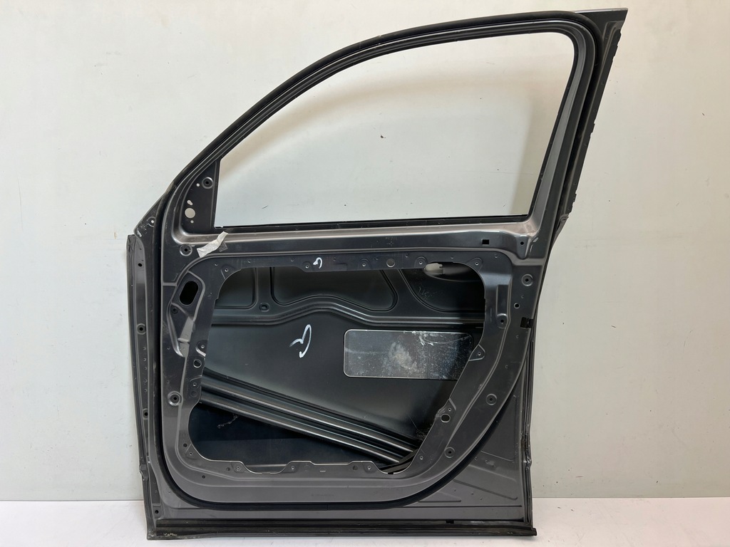 фото №8, Mercedes glb x247 двері передні праве перед 19-