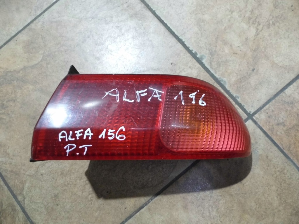 Купити Alfa 156 лампа правий задній