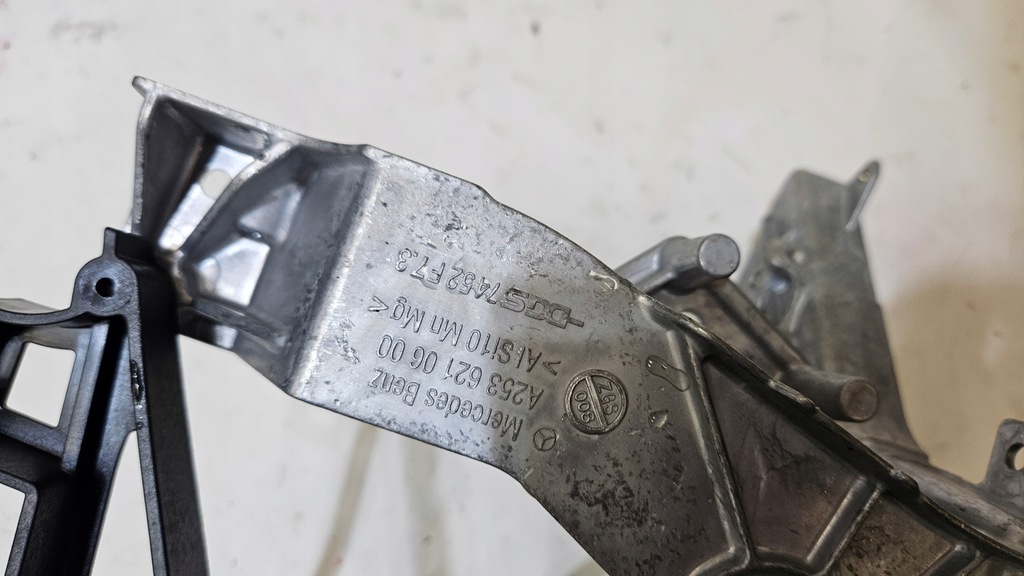 фото №6, Панель фары усилитель лампы левая mercedes a2136206400