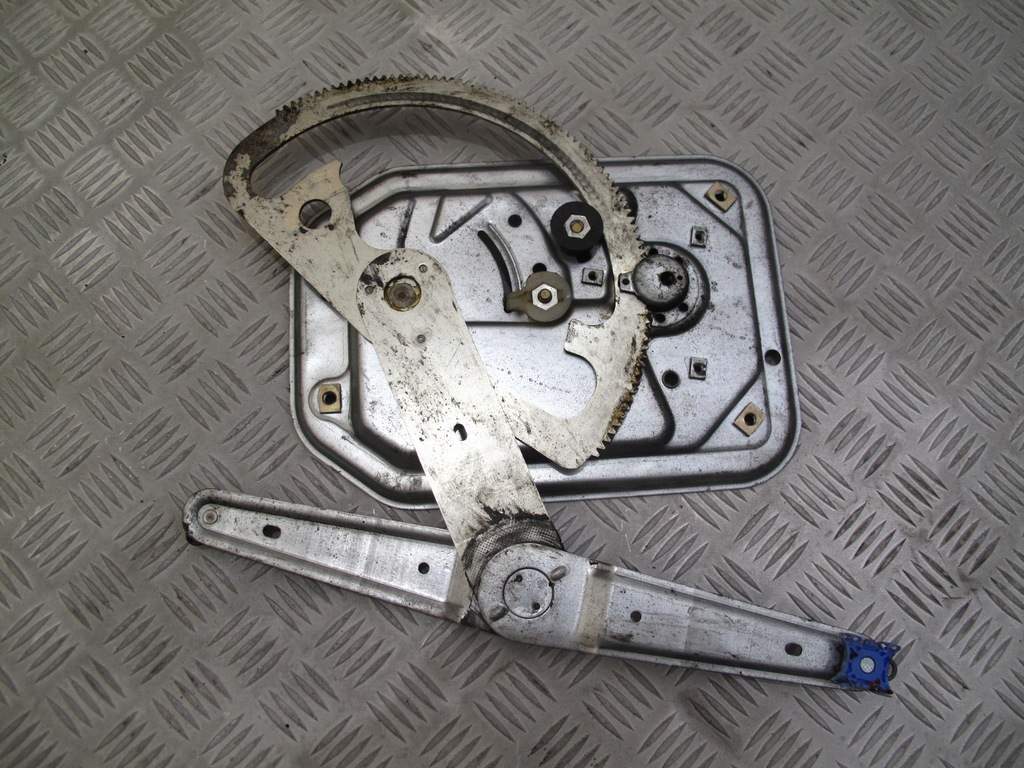 фото №2, Механизм подъёма стекло scania 4 r