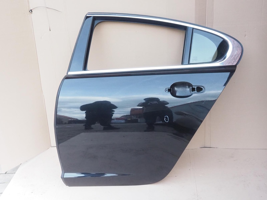 фото №1, Дверь задняя задние левая jaguar xf x250 pel
