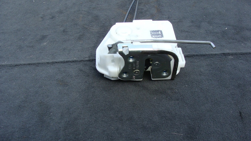 фото №4, Замок дверь правый задняя mitsubishi asx 2pin a047218