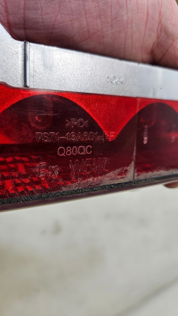 фото №7, Свет стоп третий ford c-max mk2 mondeo 7s71