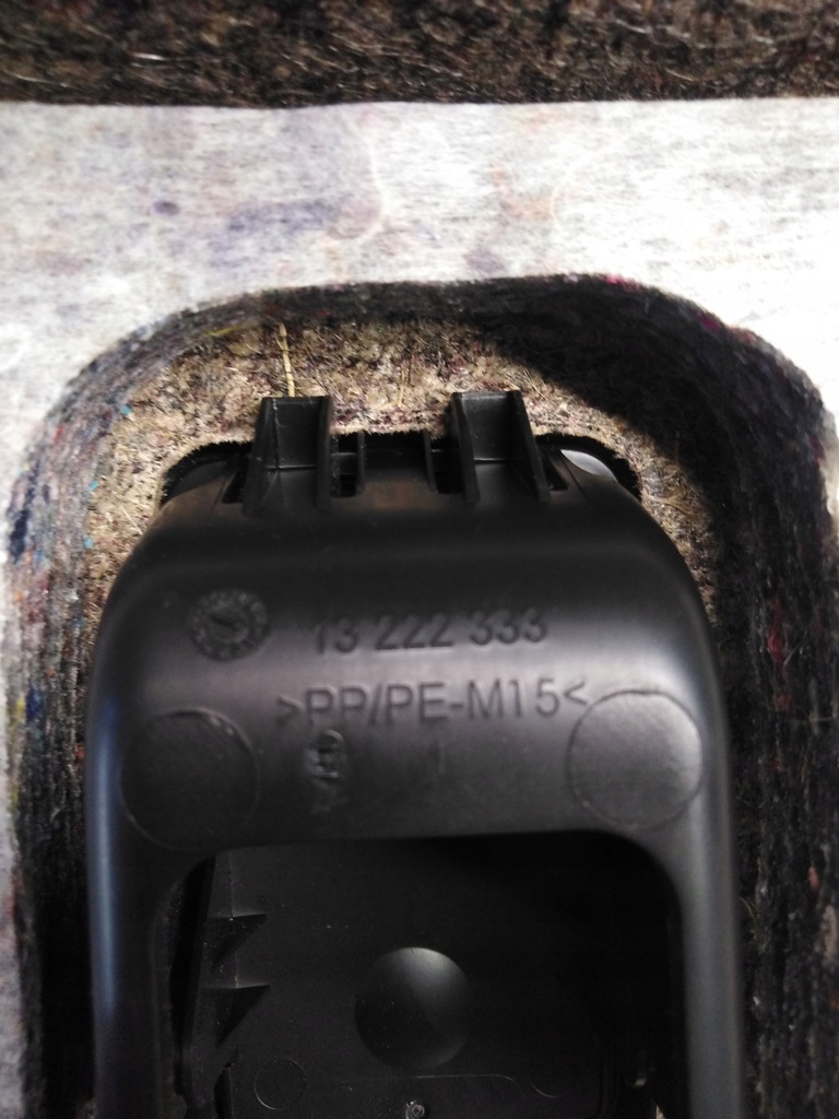 фото №5, Оббивка ґрати opel insignia a sedan infinity