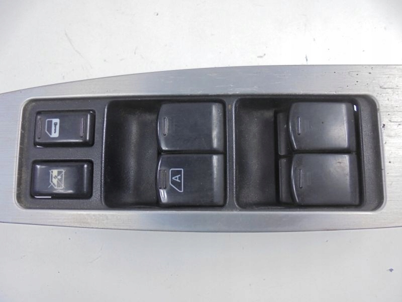 фото №8, Murano i z50 выключатель окон перед левый 254019w100