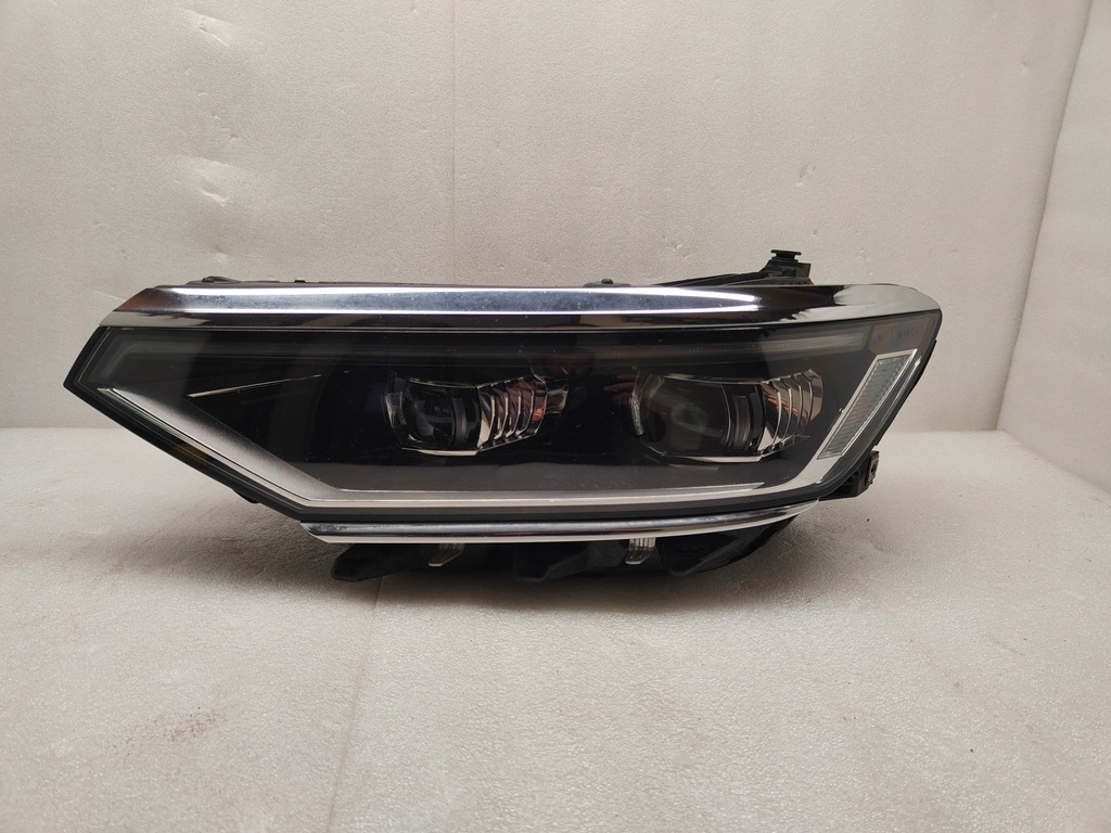 фото №1, Vw passat b8 lift 3g matrix iq led комплектная лампа левый перед 3g1941081p