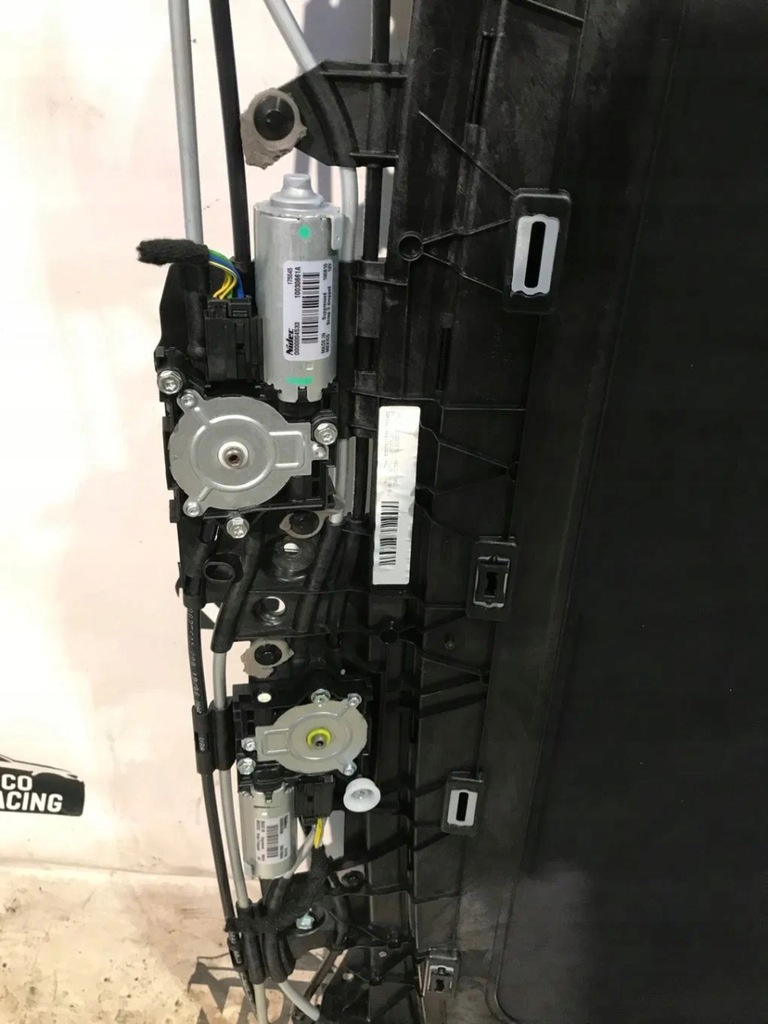 фото №13, Панорама дах панорамний bmw g05 f95 sky lounge