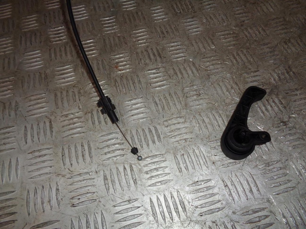 фото №4, Трос тяга ручка открывания капот перед hyundai i20 i 08- eu