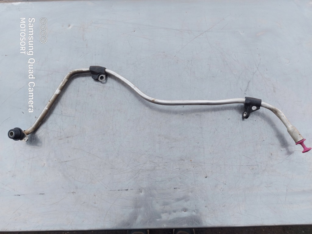 фото №1, Mercedes w205 c43 272 biturbo щуп a2760100011