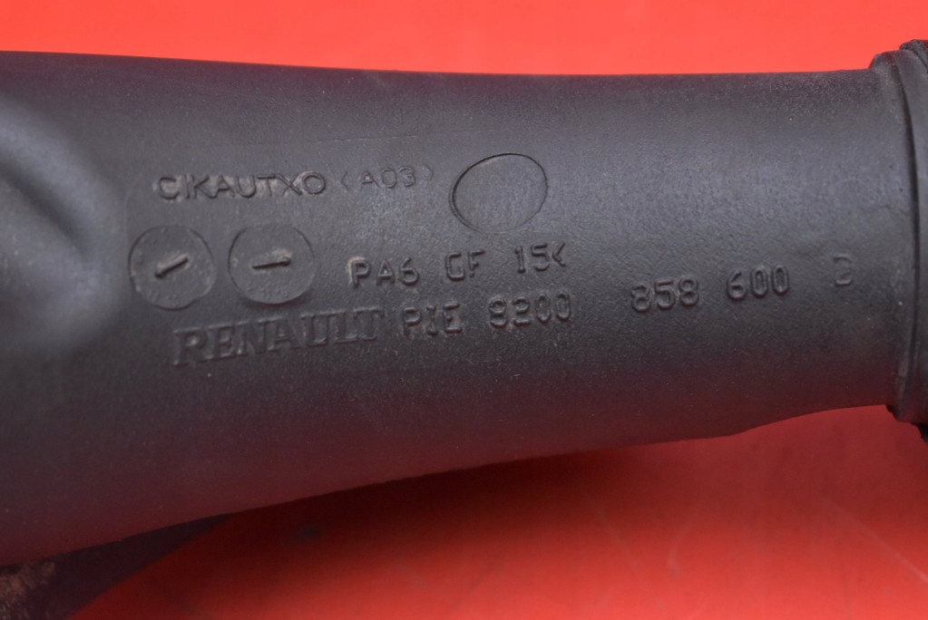 фото №8, Пабтрубок  шланг труба воздухозаборник воздуха 1320648a opel movano b 2.3 cdti 125 km