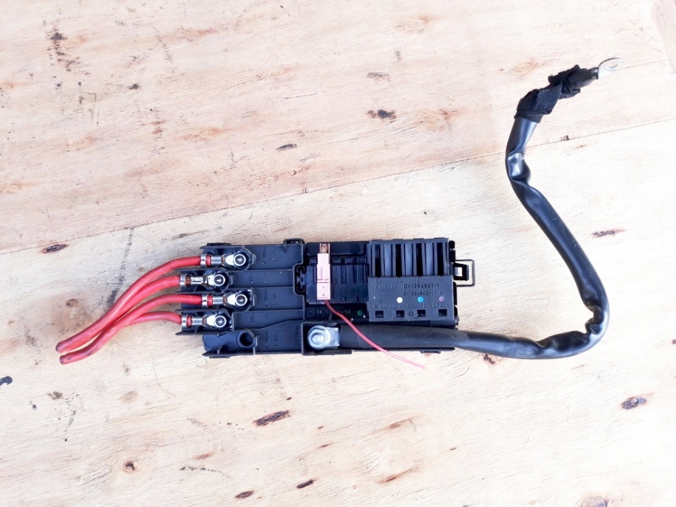 фото №1, Модуль коробка запобіжників mercedes ml w164 w211 w219 w251