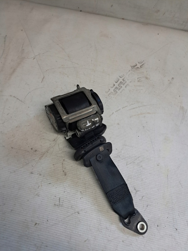 Купить Ремень безопасности левый задний  3 ряд discovery v 5