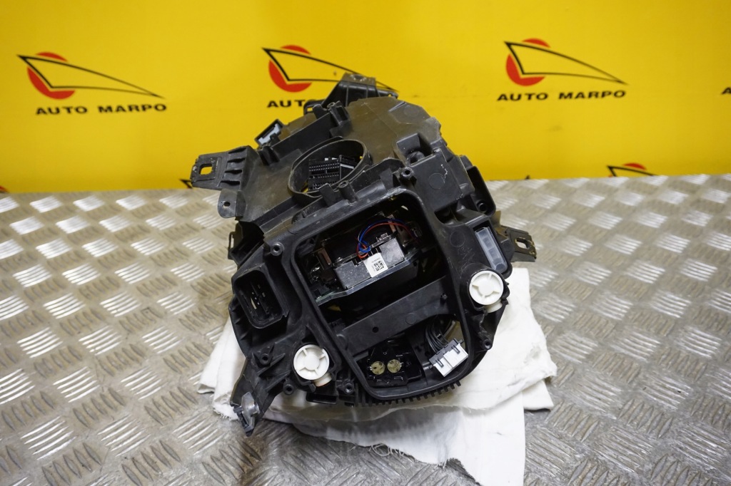 Mini cooper f56 2019 - фара фара full led правый  америка в Украине