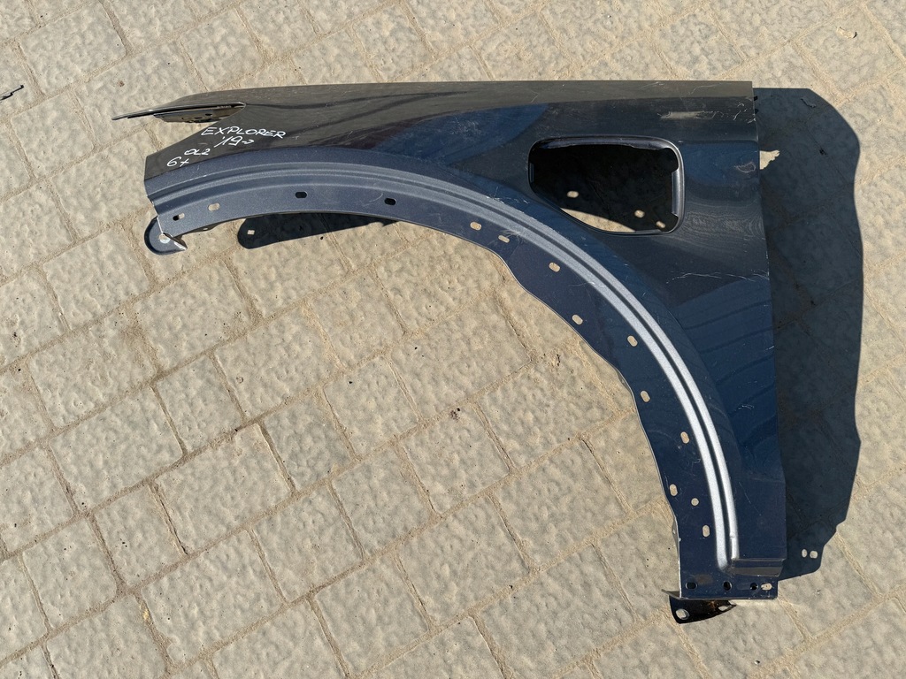 фото №1, Ford explorer iv phev plug-in hybrid крыло левый передний