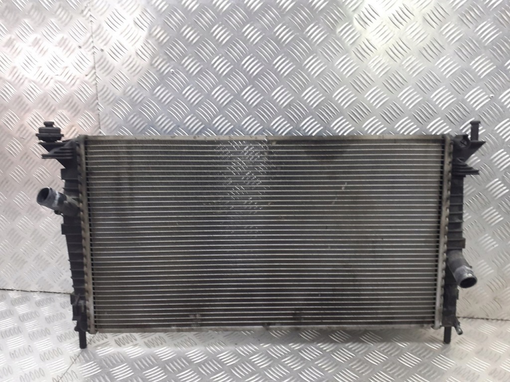 Купити Радіатор води alfa romeo 159 1.9 jtd x