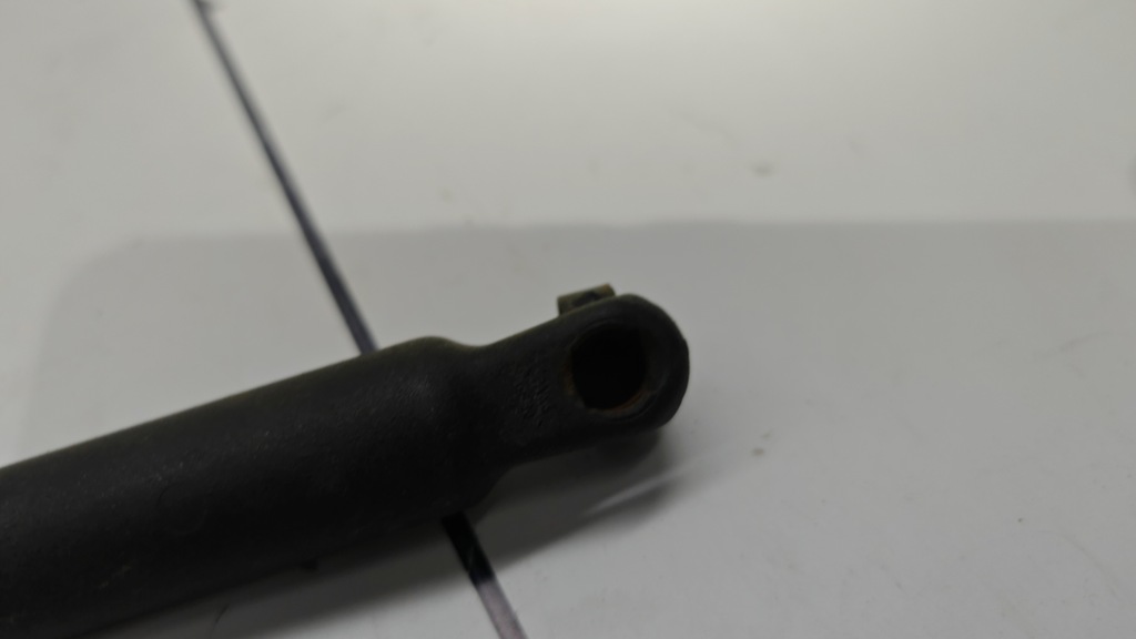 фото №8, Привод амортизатор капот правый mercedes w251 r klasa a2518800229