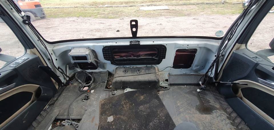 фото №7, Mercedes actros mp4 кабіна stream space широка