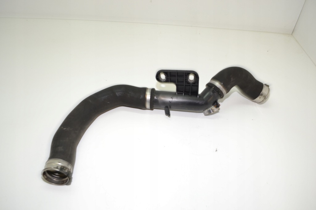 Пабтрубок  трубка шланг воды mercedes actros mp4 a9615001091 Оригинал