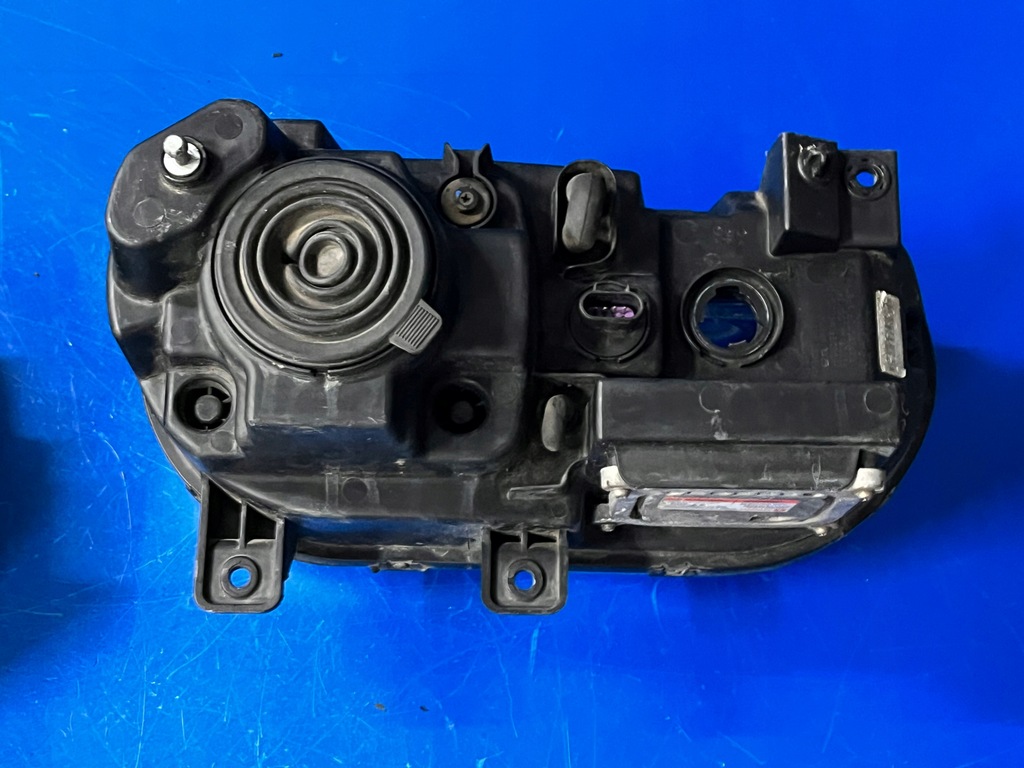 фото №14, Лампи bi ксенон dodge challenger повний bdb